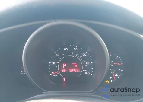 2018 Kia Soul z USA, uszkodzony, nr VIN KNDJN2A28J7592659